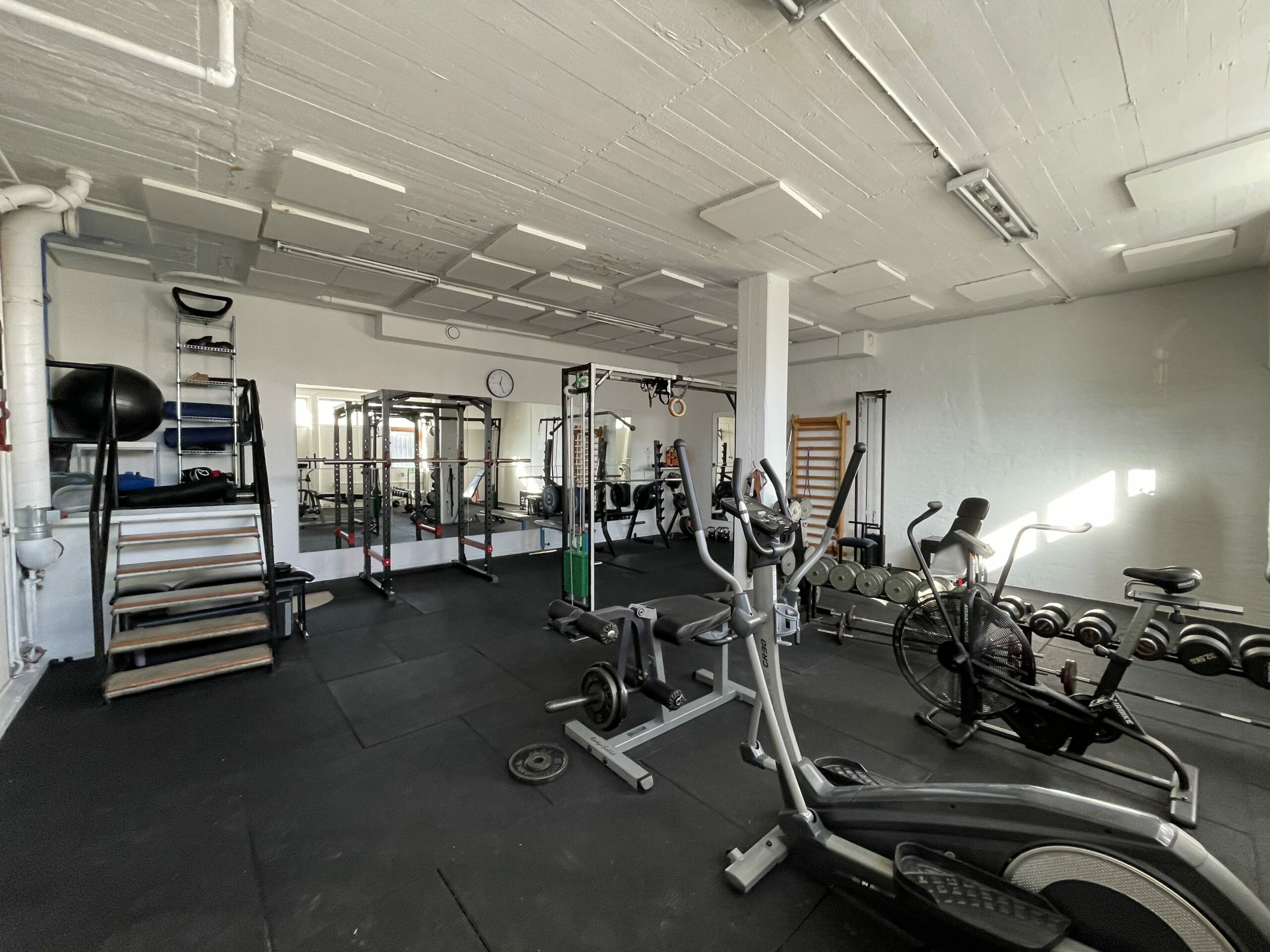SDN Gym from entrance